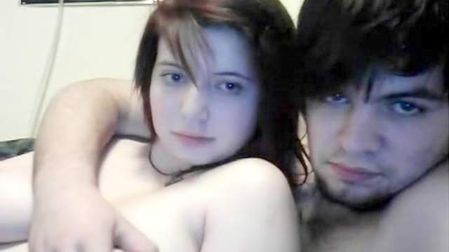 Alluring amateur emo gf is masturbating