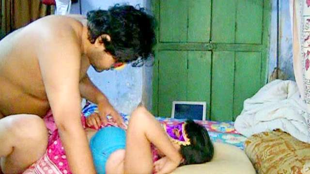 Indian couple have a nice sex from behind
