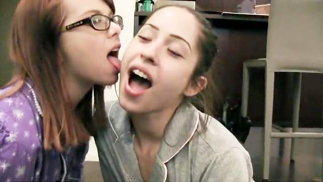 Lesbo teens mind blowing home scenes of raw oral sex