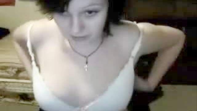 Webcam tease models hot shaved pussy