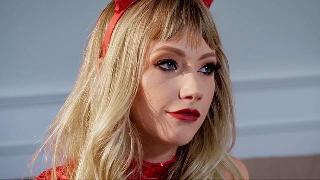 Stunning Ivy Wolfe delights in a costumed Halloween dicking