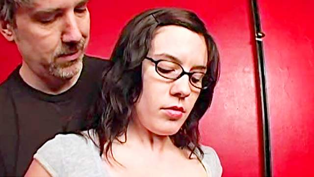 Awesome bitch with glasses wants her hungry bf