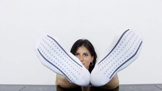 Capricious and brave Fernanda wants amazing anal sex