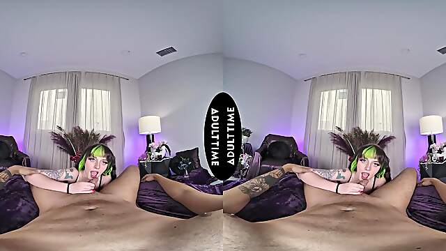 Oliver Davis and Kitty Cam in vr action