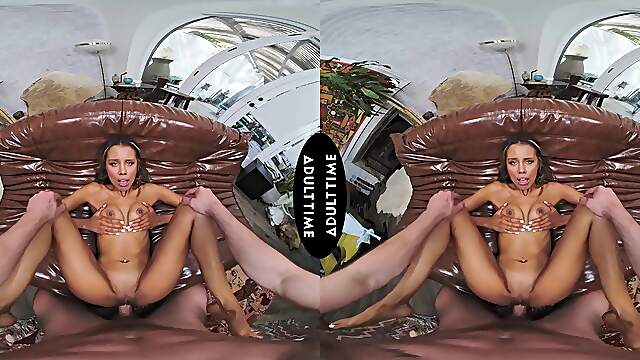 Kylie Le Beau and Dante Colle enjoy passionate anal sex in vr