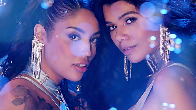 Two young cute girls Vanessa Sky and Harley Haze fingering their pussies on cam