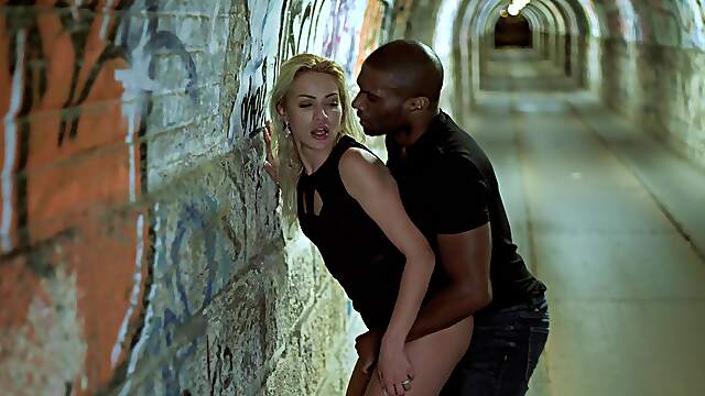 Two hot babes Cherry Kiss and Kira Thorn share a big cock in hd