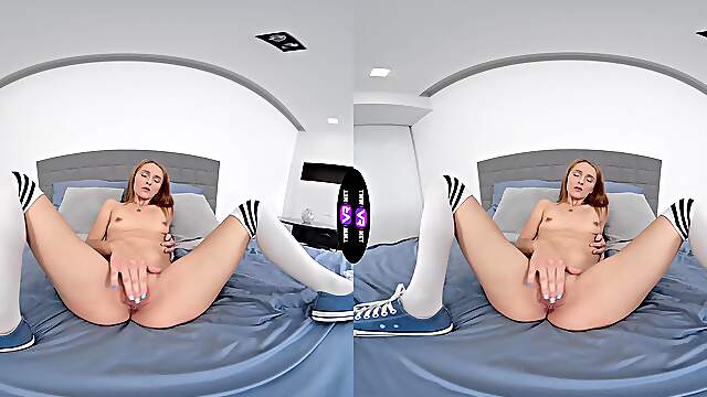 Virtual Lucianna's sensual solo session