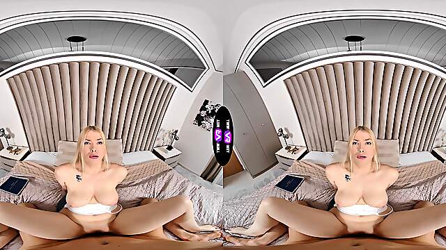 Blond Angel Ayyla on your bed in HD VR