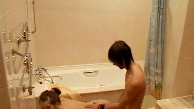 Edge of tub teen fuck