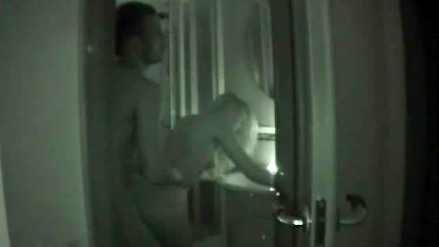 Teen couple night vision sex