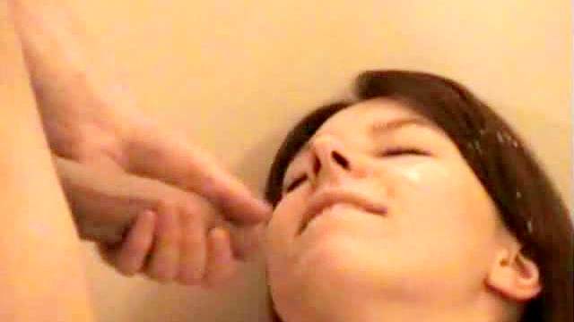 Cumshot facial squirts on teen