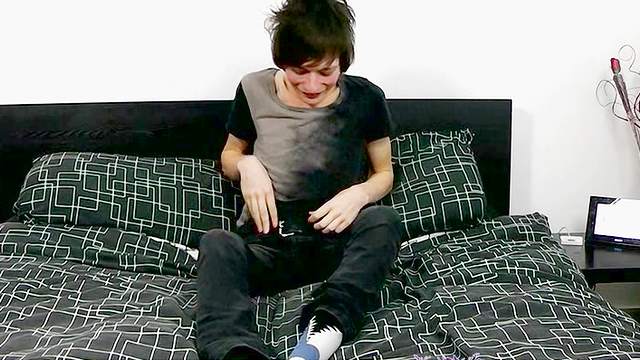 Adorable emo boy strips to jerk off his dick