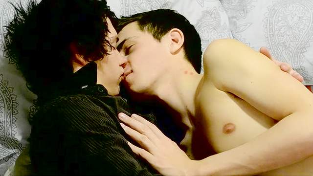 Vampire 9 is sucking cock of Victim 6