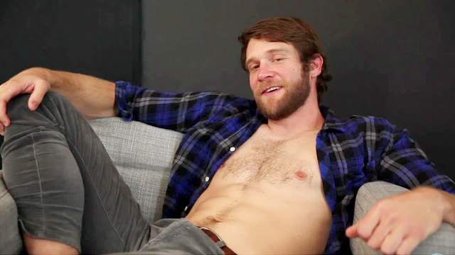 Hardcore dude Colby Keller is masturbating her dick