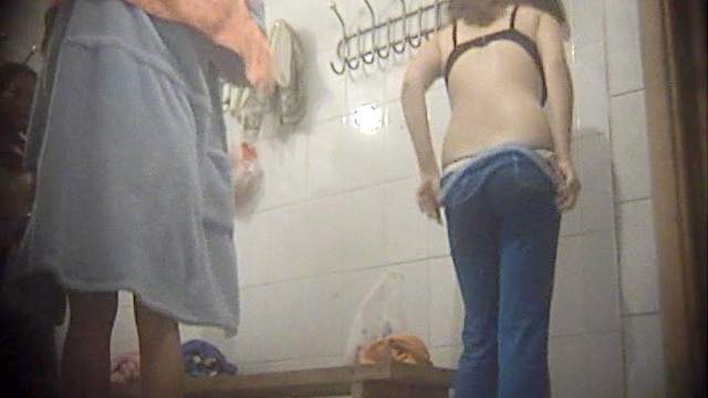 Hardcore babes in the dressing room