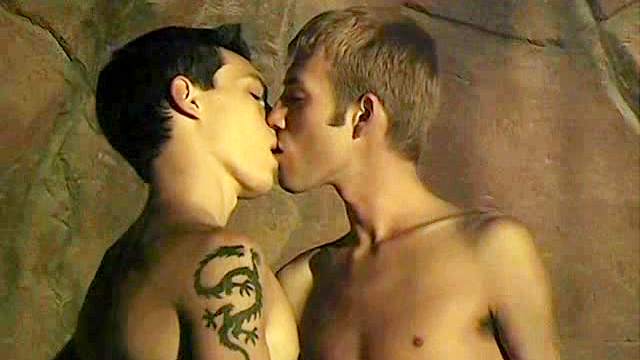 Jason Raze loves to feel Jonathan Deverell's dick